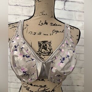 Olga Bra Size 38D Signature Support Satin Full Coverage Full Figure‎ 35002 Gray